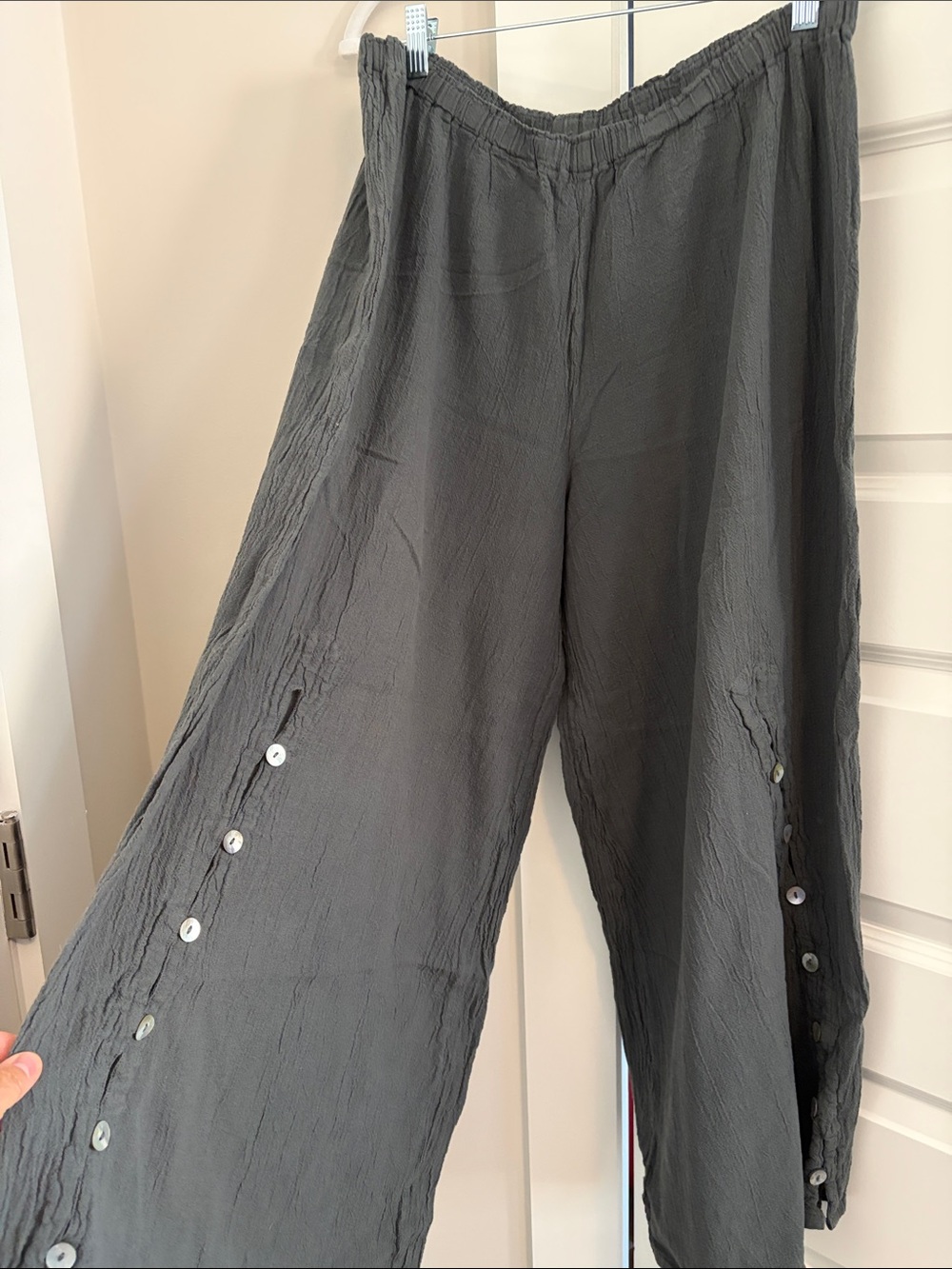 Oh MY Gauze! Wide Leg Button-Trim Textured Pants — Charcoal